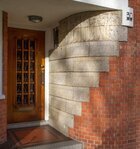 Entree Hacquartstraat 30.
<br/>
Marcel Westhoff, 2018-01-01